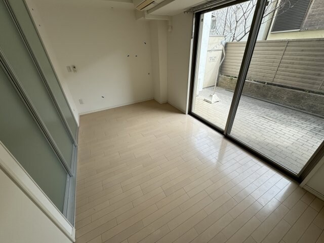 メゾンドバレーの物件内観写真