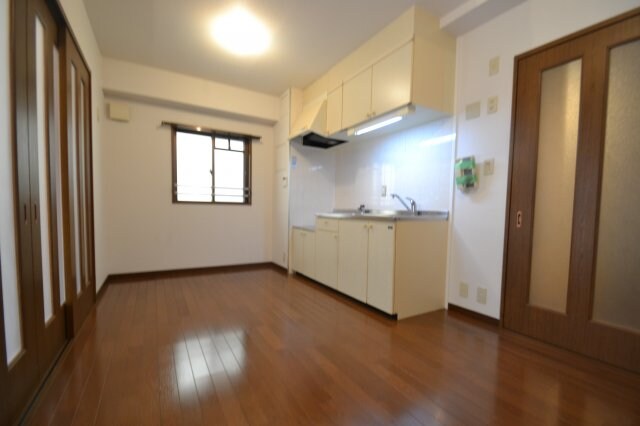 サンクラッソ湊川公園駅前の物件内観写真