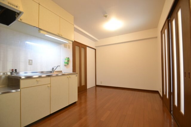 サンクラッソ湊川公園駅前の物件内観写真