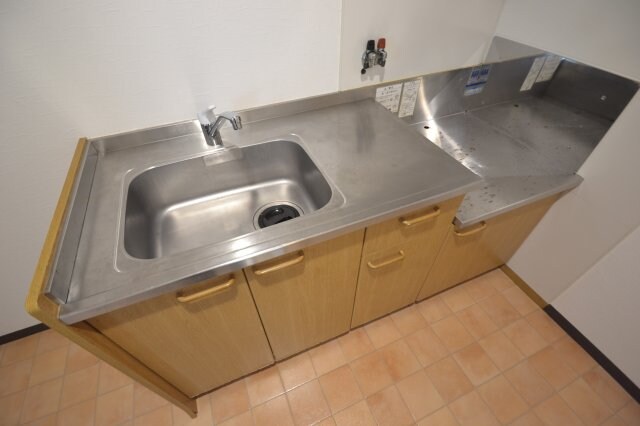 中山手ガーデンパレスC棟の物件内観写真