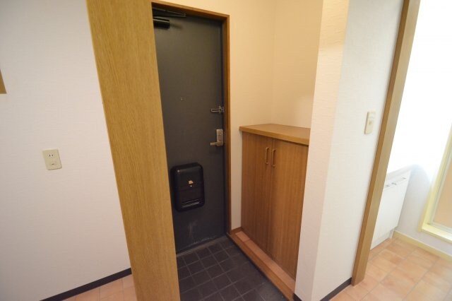 中山手ガーデンパレスC棟の物件内観写真