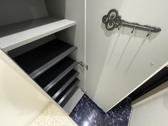 エヌエムキャラントドゥの物件内観写真