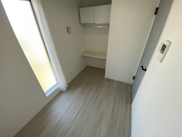 エヌエムスワサントアンの物件内観写真