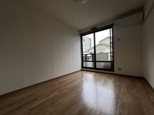 ドルフィンの物件内観写真