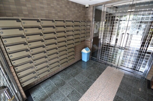 リーガル新神戸の物件外観写真