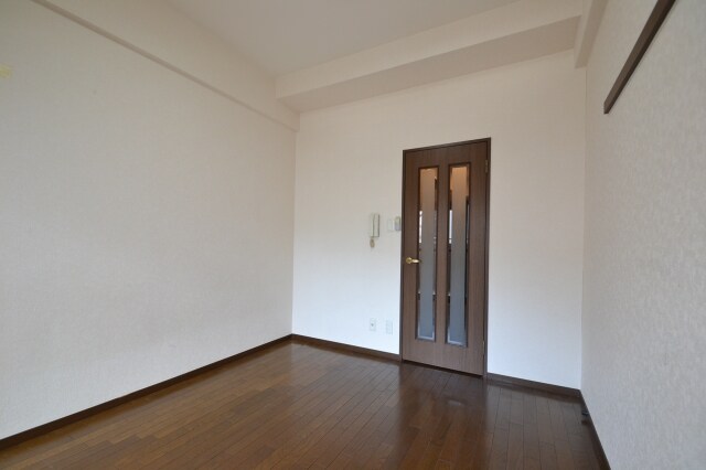 リーガル新神戸の物件内観写真