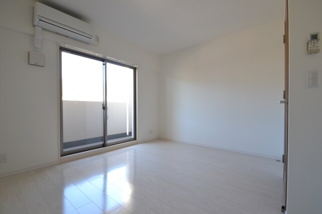 ファーストレジデンス三宮EASTの物件内観写真