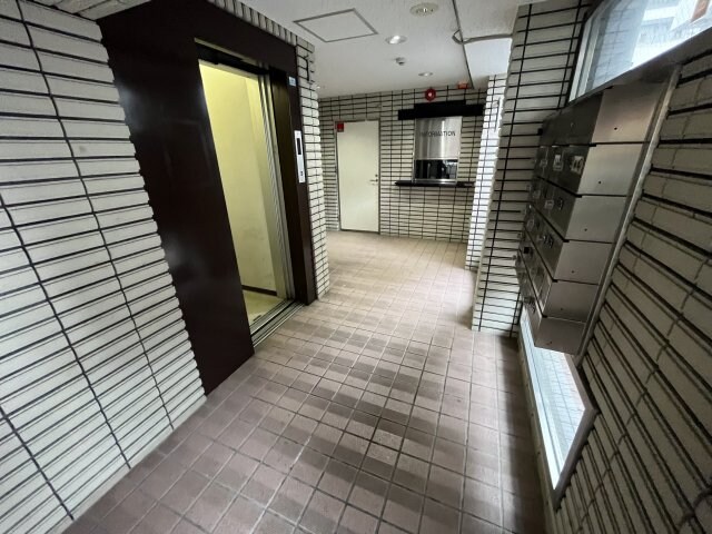 エスポワール湊川公園の物件外観写真