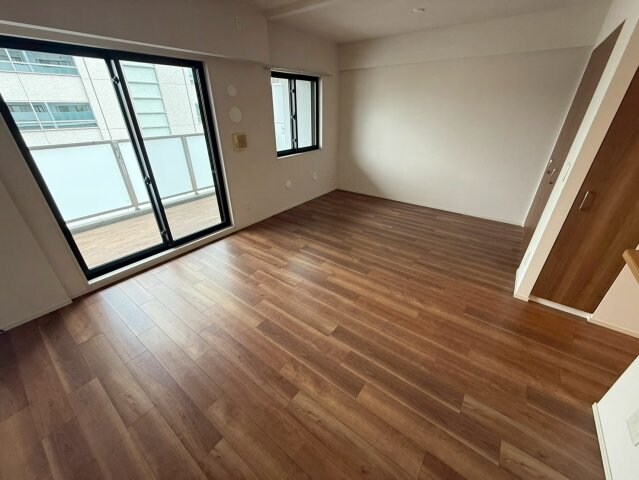 ワコーレ神戸三宮トラッドタワーの物件内観写真