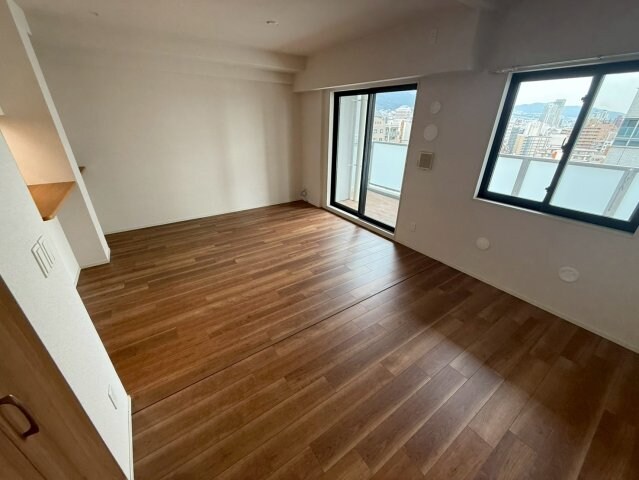 ワコーレ神戸三宮トラッドタワーの物件内観写真