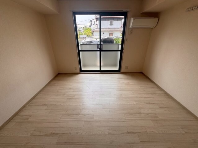 ハイネス岡本の物件内観写真