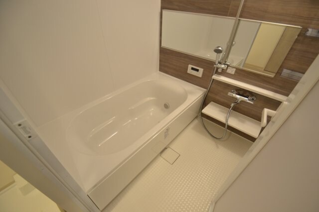 ファルマシアントアロードの物件内観写真