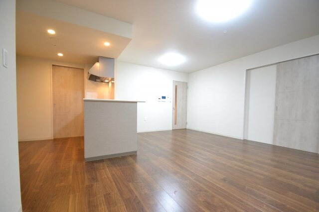 ファルマシアントアロードの物件内観写真