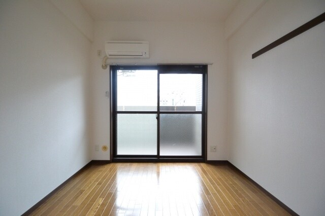 リーガル新神戸の物件内観写真