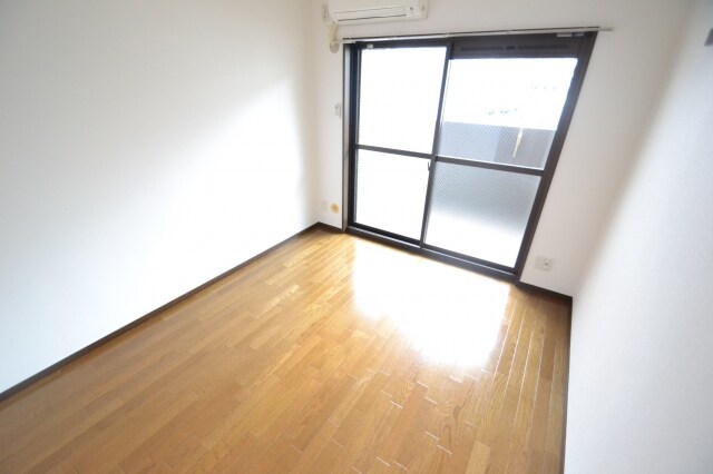 リーガル新神戸の物件内観写真