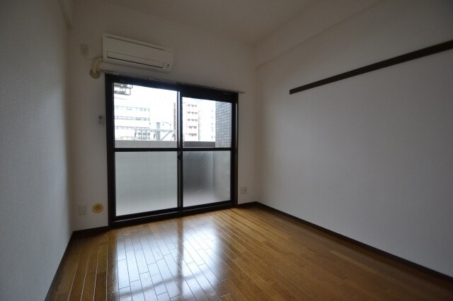 リーガル新神戸の物件内観写真