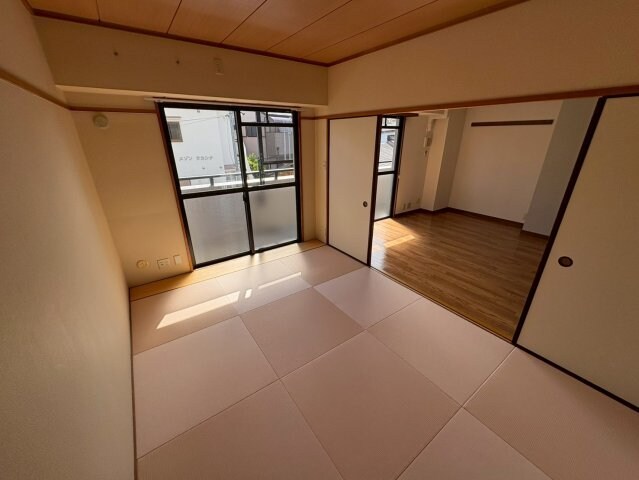 サンリッジ湊川の物件内観写真