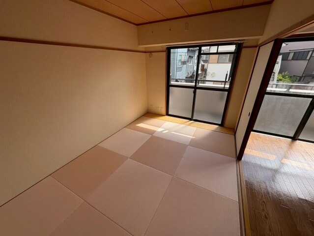 サンリッジ湊川の物件内観写真