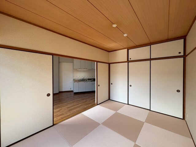 サンリッジ湊川の物件内観写真