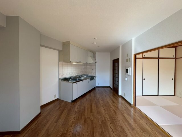 サンリッジ湊川の物件内観写真