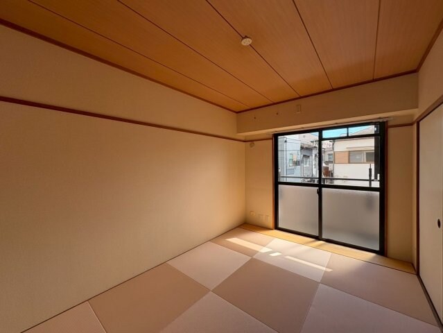 サンリッジ湊川の物件内観写真