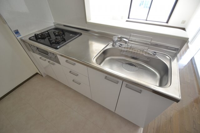 メゾン下沢の物件内観写真