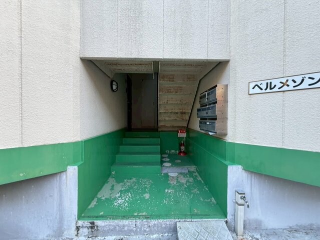 ベルメゾンの物件外観写真