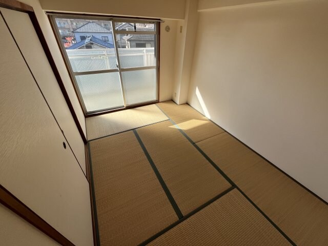 マリンハイム塩屋の物件内観写真