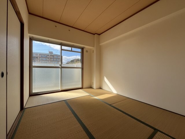 マリンハイム塩屋の物件内観写真