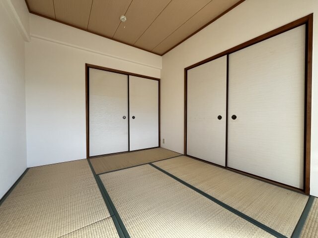 マリンハイム塩屋の物件内観写真