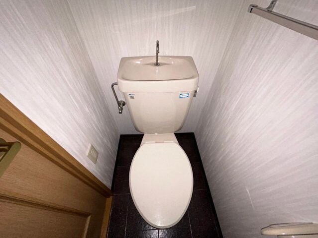 アミーグランコート三宮の物件内観写真