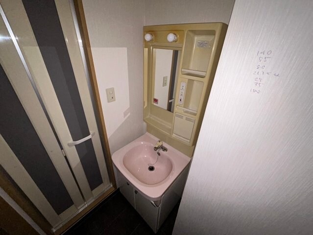 アミーグランコート三宮の物件内観写真