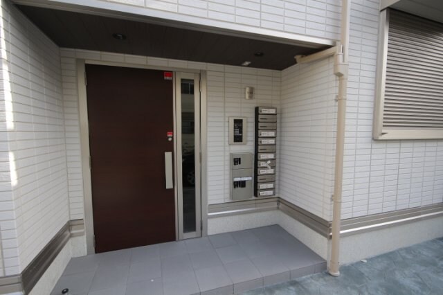 グレイスコート本山中町の物件外観写真