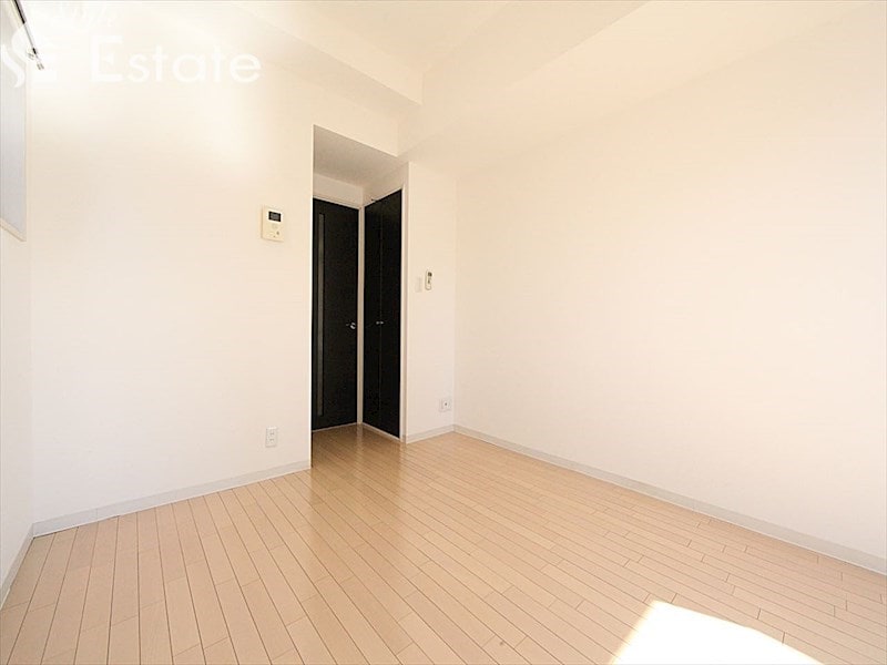 フローライト徳川の物件内観写真