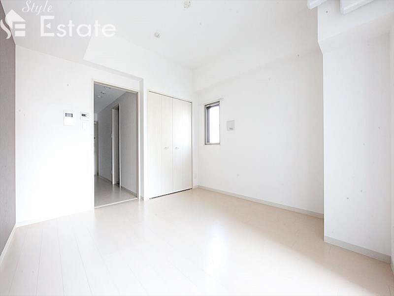 BERG IZUMIの物件内観写真