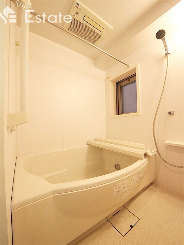 エルザセンティア筒井の物件内観写真