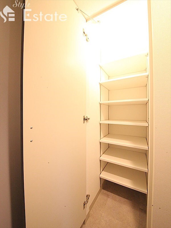 エステムコート名古屋新栄Vラポールの物件内観写真