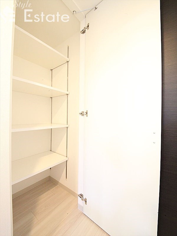 エステムコート名古屋新栄Vラポールの物件内観写真