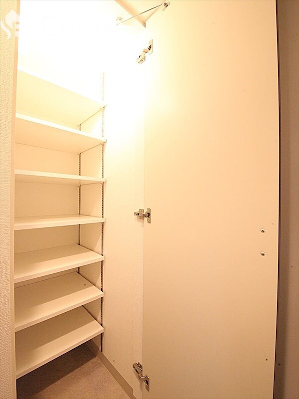 エステムコート名古屋新栄Vラポールの物件内観写真