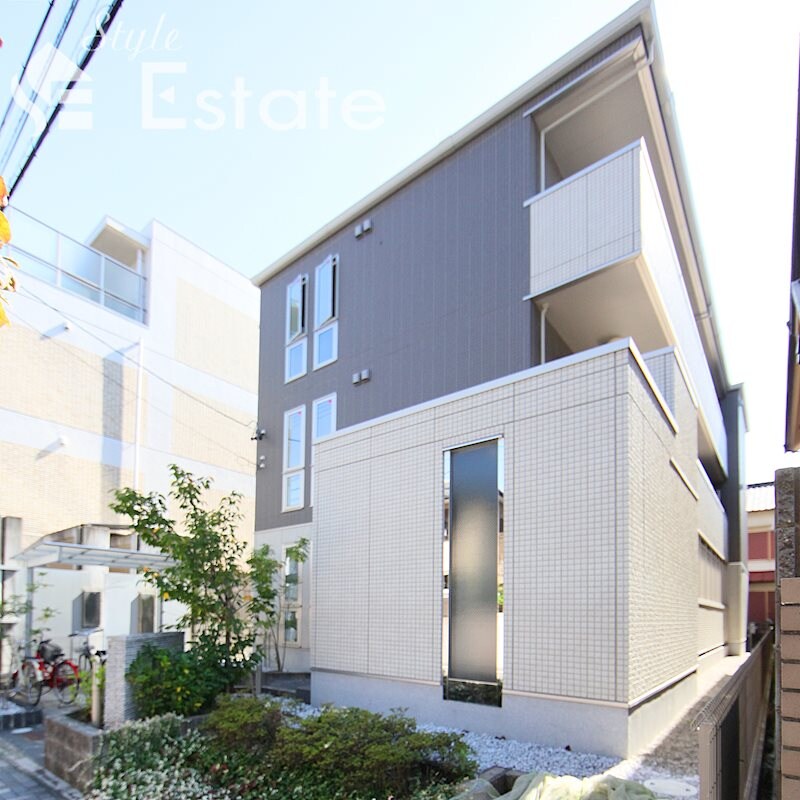 エバランの物件外観写真