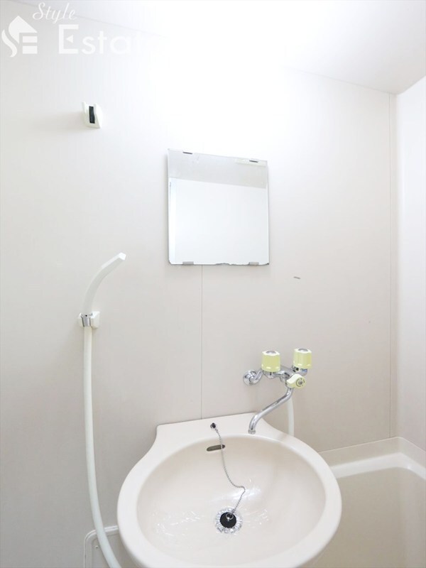 覚王山駅 徒歩8分 1階の物件内観写真