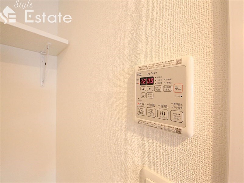 エステムコート名古屋泉プラチナムゲートの物件内観写真