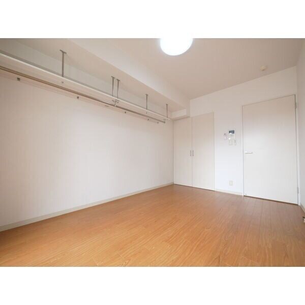 セントレイクセレブ代官町の物件内観写真