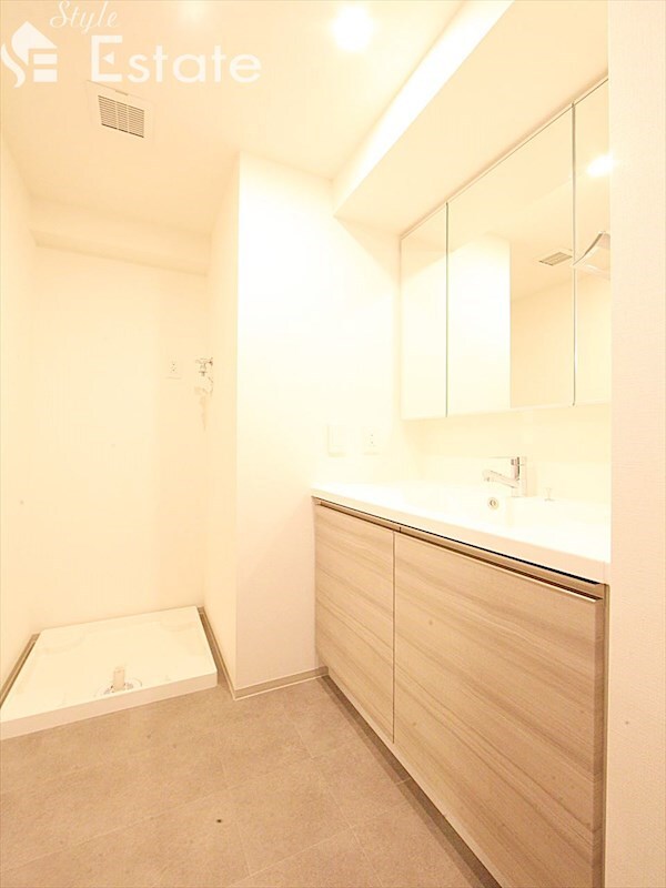 新栄町駅 徒歩10分 5階の物件内観写真