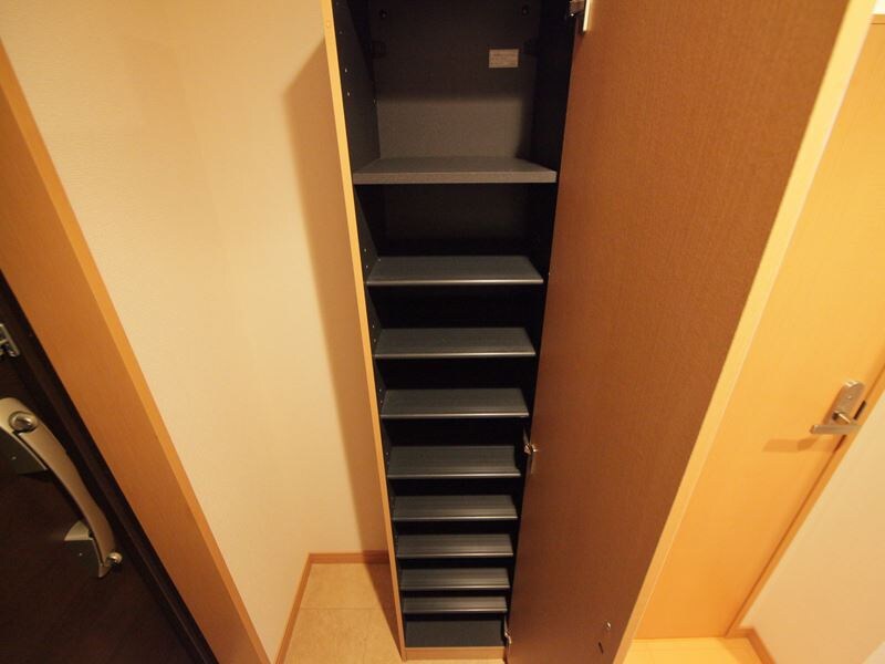 AXIS桜通内山の物件内観写真