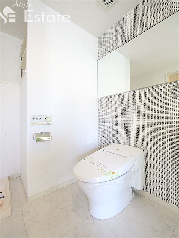 新栄町駅 徒歩1分 6階の物件内観写真