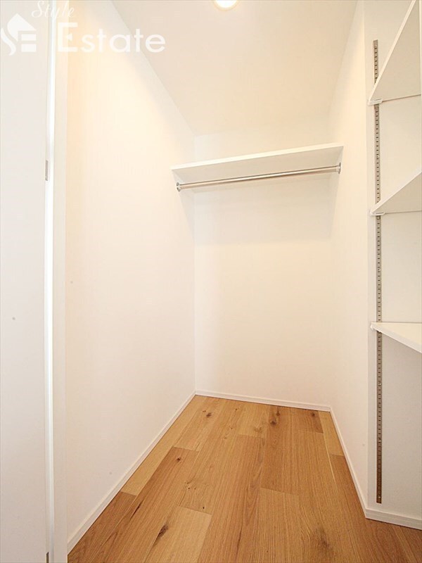 シーズンフラッツ矢場の物件内観写真