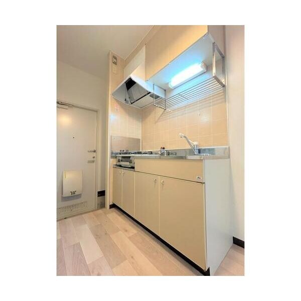 グランドール佐久間の物件内観写真