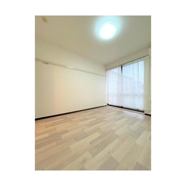 グランドール佐久間の物件内観写真