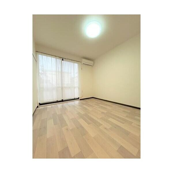 グランドール佐久間の物件内観写真